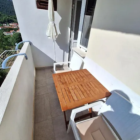 Apartments Dalmatin Zuljana Exterior photo