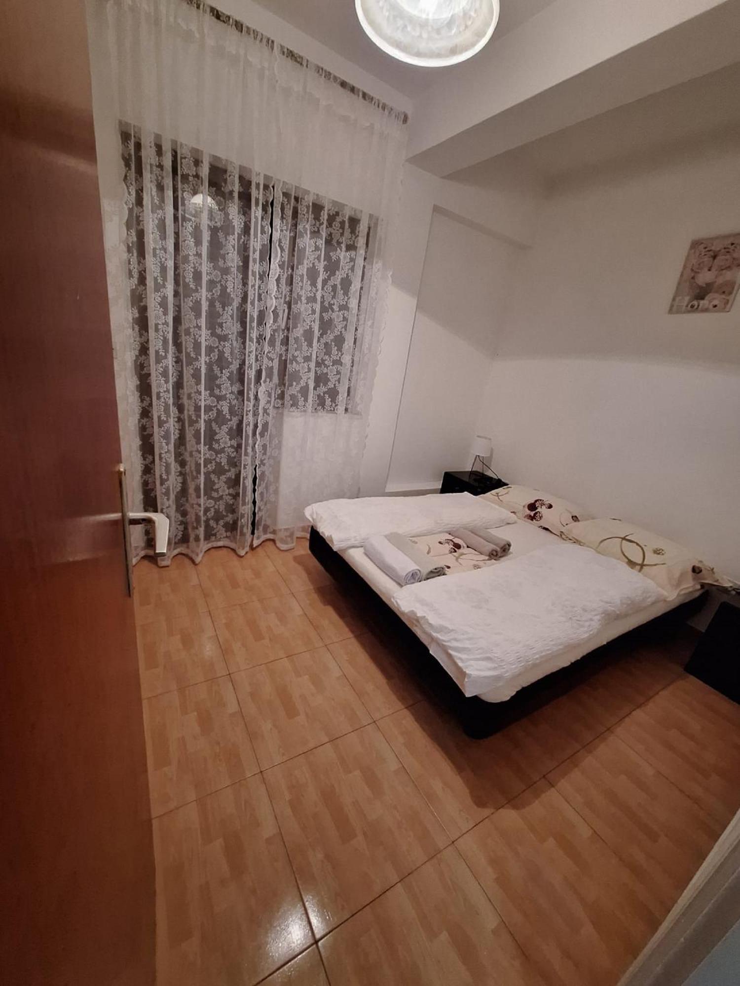 Apartment Dalmatin *